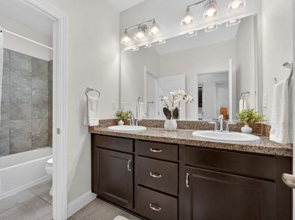 7 Triumph Ct, Sacramento, CA 95831 Photo