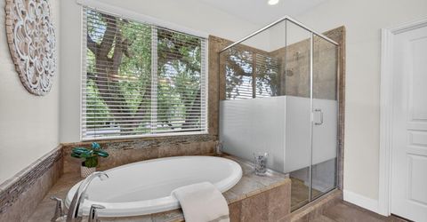 7 Triumph Ct, Sacramento, CA 95831 Photo