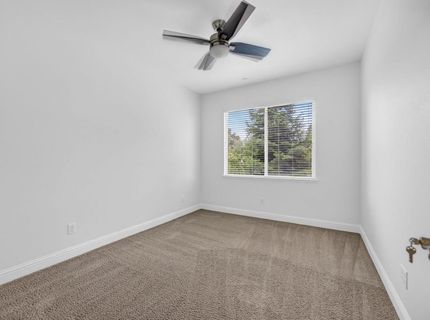 7 Triumph Ct, Sacramento, CA 95831 Photo