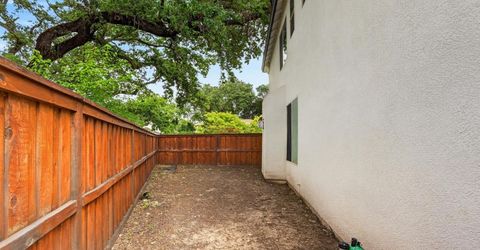 7 Triumph Ct, Sacramento, CA 95831 Photo