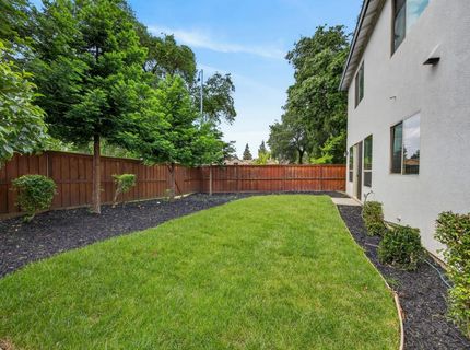 7 Triumph Ct, Sacramento, CA 95831 Photo