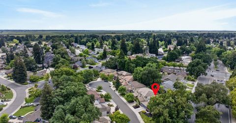 7 Triumph Ct, Sacramento, CA 95831 Photo