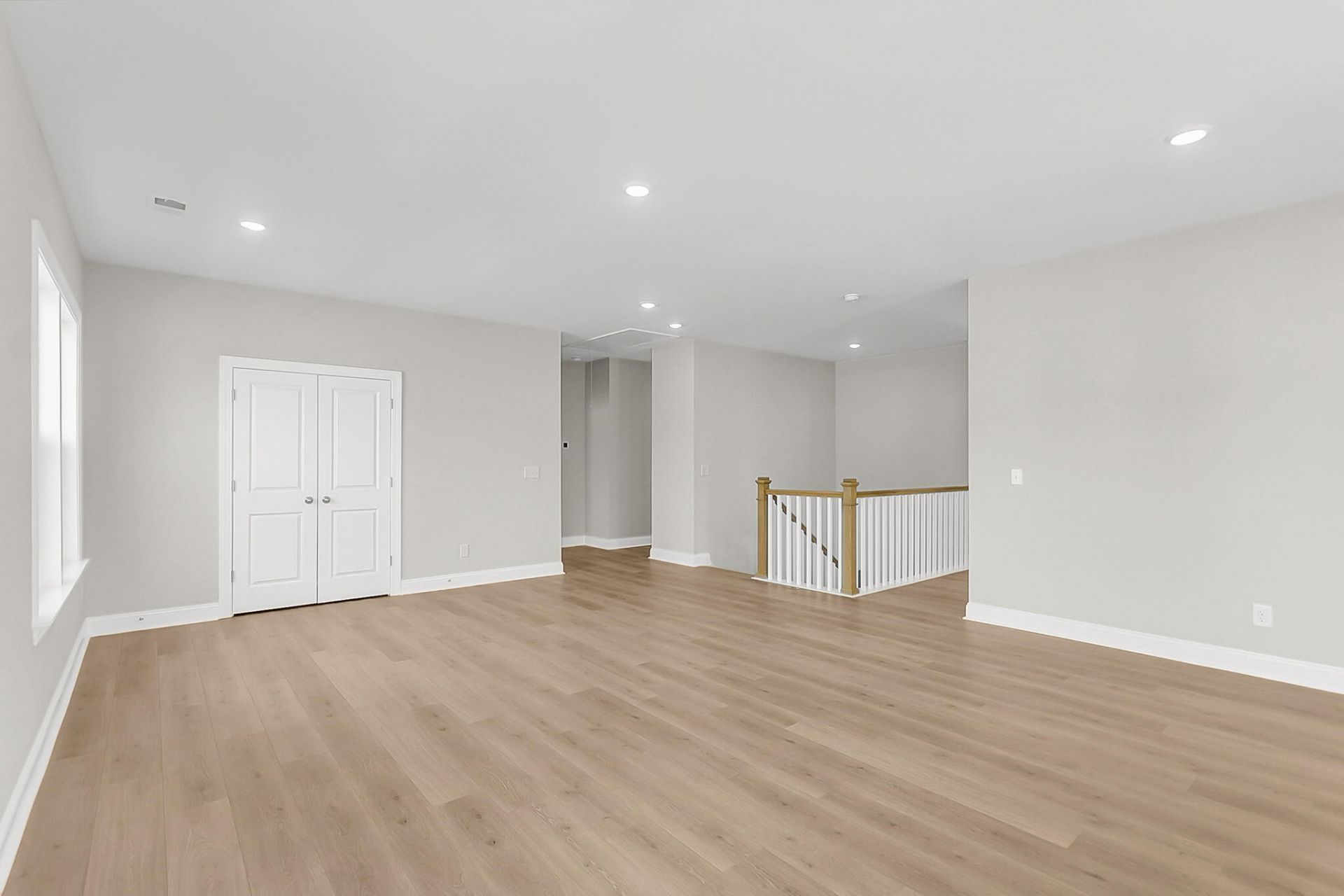 722 Maynard Lane Photo 37