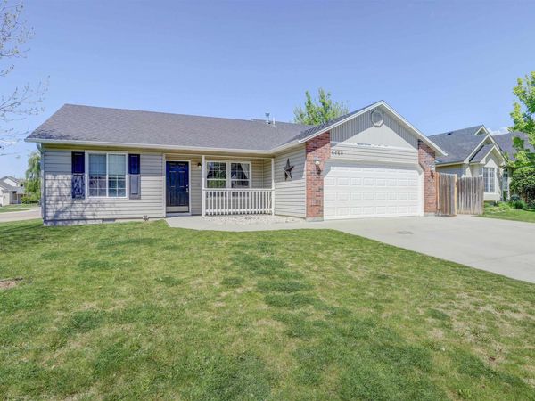 6460 E Brimley Dr, Nampa, ID 83687