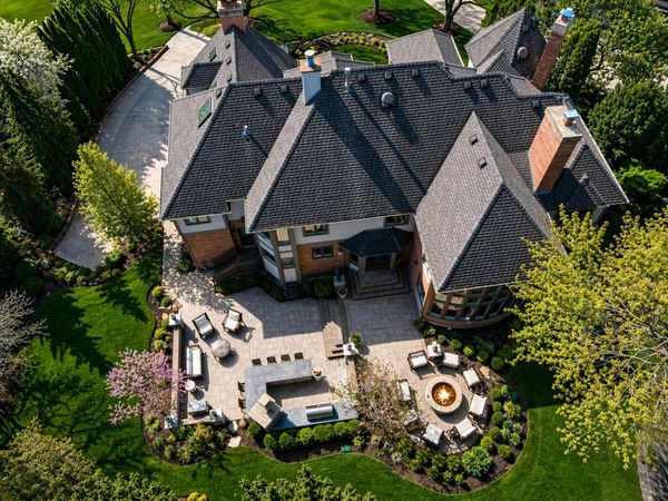 599 Chateaux Bourne Drive, Barrington, IL 60010
