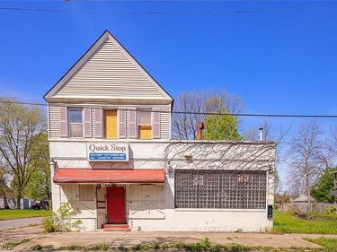 1054 E 71st Street, Cleveland, OH 44103