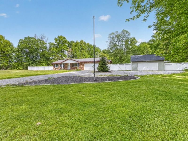 3008 Jones Florer Road, Bethel, OH 45106 Photo 6