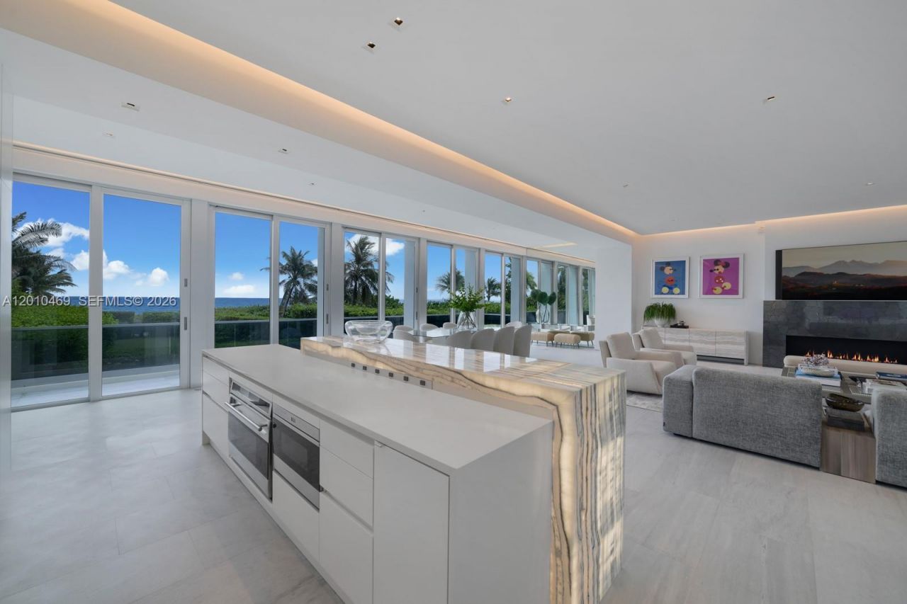7815 Atlantic Way, Miami Beach, FL 33141 Photo