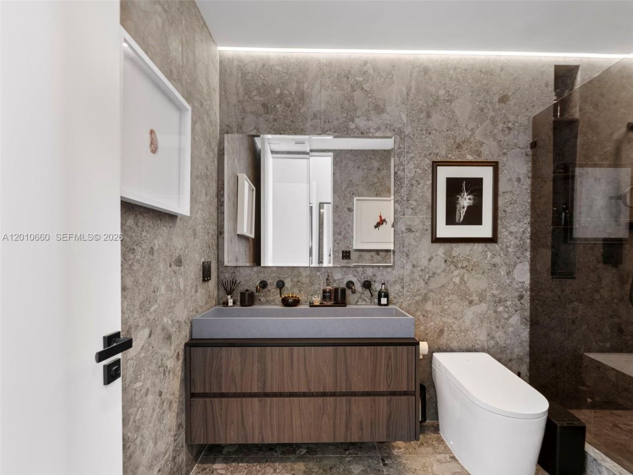 1900 N Bayshore Dr , Unit 903, Miami, FL 33132 Photo