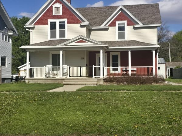 114 6th Ave. SE, LeMars, IA 51031
