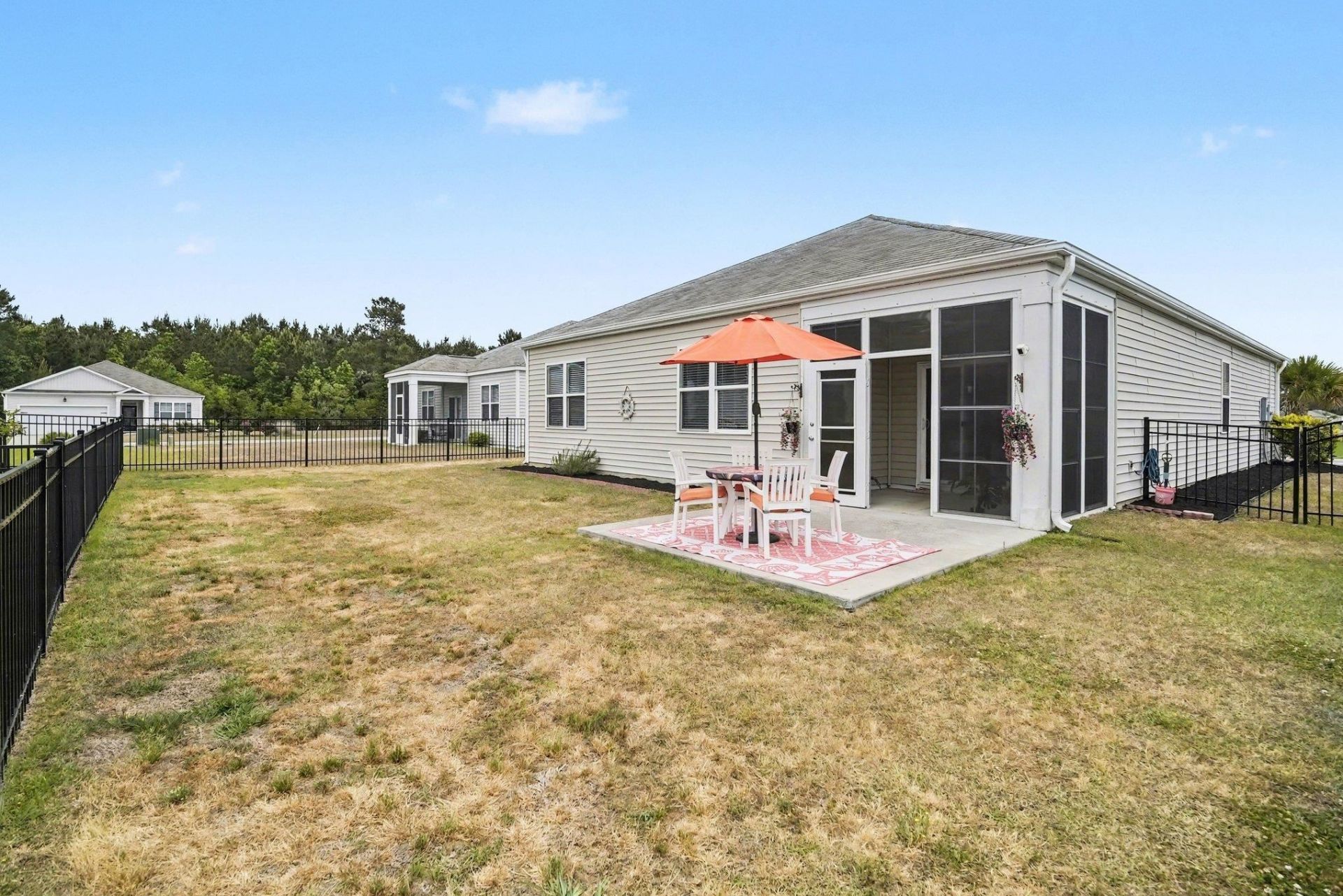 575 Affinity Dr. Photo 26