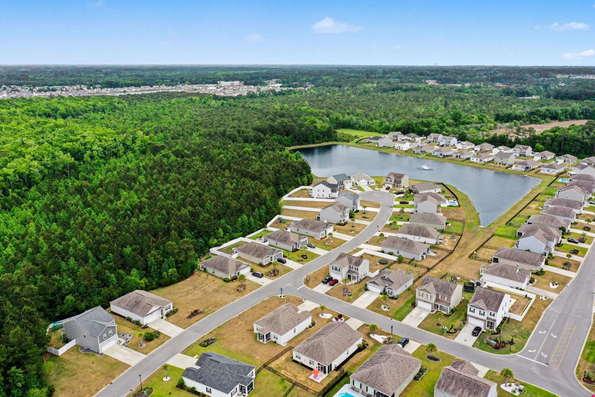 575 Affinity Dr. Photo 29