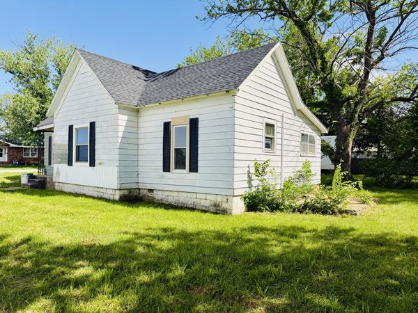 311 E 7th Street , Lockwood, MO 65682