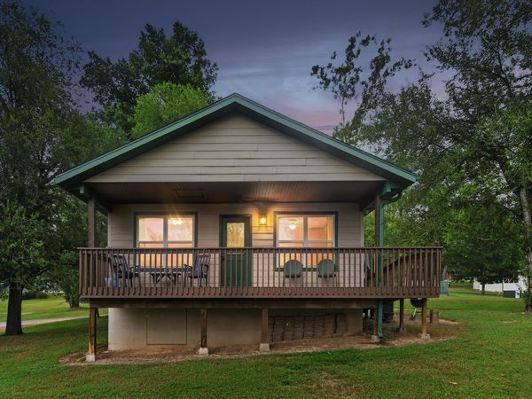 375 Edgewater Circle , Forsyth, MO 65653