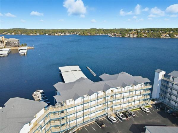 12 Monarch Cove Court , Unit 5b, Lake Ozark, MO 65049