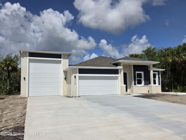 1740 Madden Avenue SW, Palm Bay, FL 32908