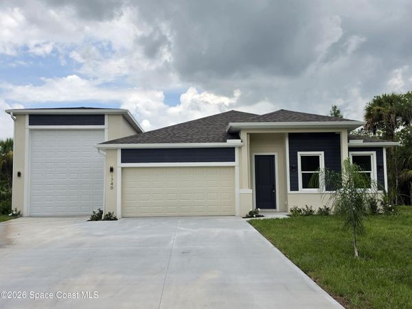 1740 Madden Avenue SW, Palm Bay, FL 32908