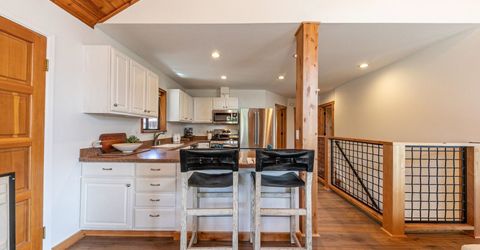 14165 Wolfgang Road, Truckee, CA 96161 Photo