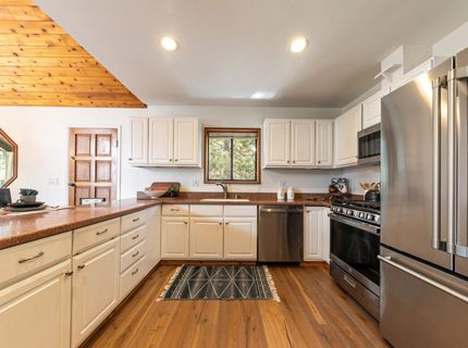 14165 Wolfgang Road, Truckee, CA 96161 Photo