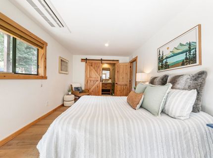 14165 Wolfgang Road, Truckee, CA 96161 Photo