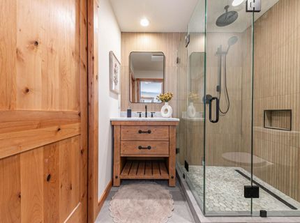 14165 Wolfgang Road, Truckee, CA 96161 Photo