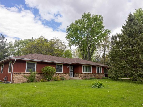 6360 Dandbridge Boulevard, ROCKFORD, IL 61103