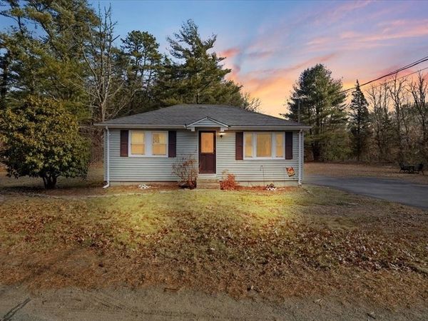 732 Staples Street, Taunton, MA 02718