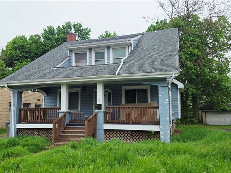 1934 E Midlothian Boulevard, Youngstown, OH 44502 Photo 8