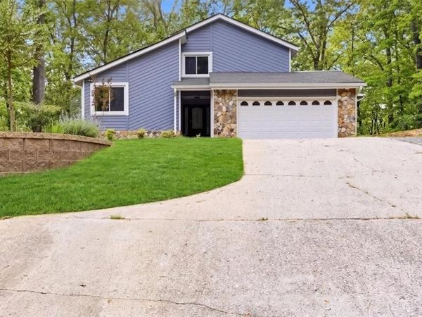 9485 Martin Road, Roswell, GA 30076