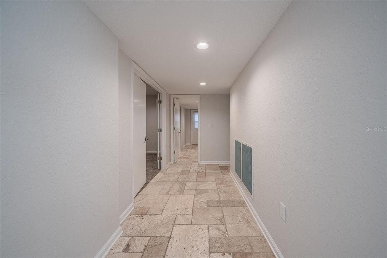 7 Lake Hollingsworth Drive, Lakeland, FL 33803 Photo