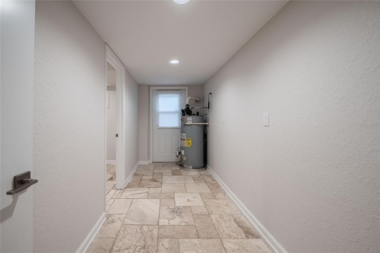 7 Lake Hollingsworth Drive, Lakeland, FL 33803 Photo