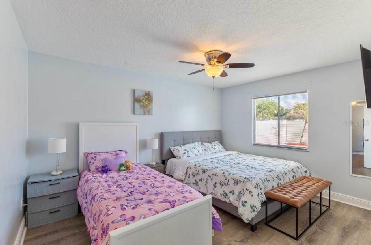 252 Hidden Springs Circle, Kissimmee, FL 34743 Photo