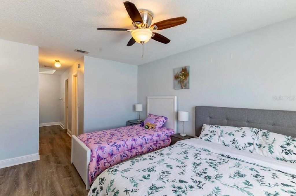 252 Hidden Springs Circle, Kissimmee, FL 34743 Photo
