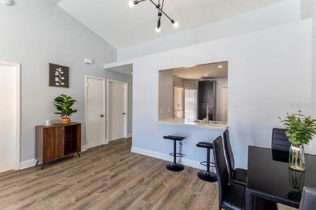 252 Hidden Springs Circle, Kissimmee, FL 34743 Photo