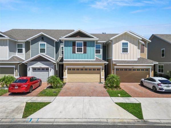 34187 CINDER WAY , WESLEY CHAPEL, FL 33545