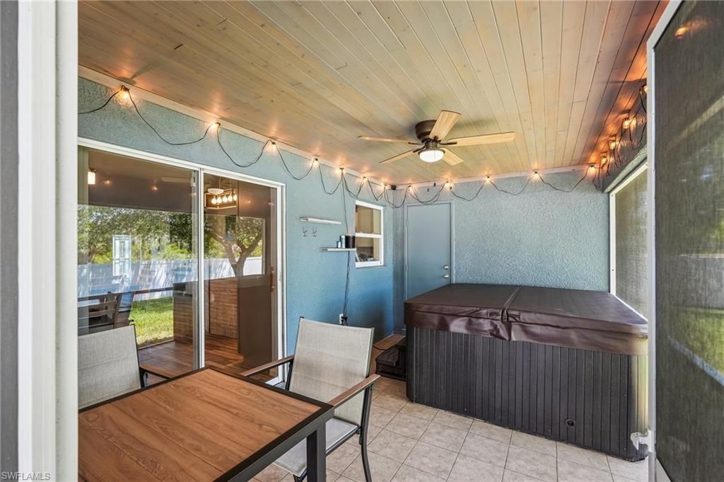 4317 NW 40th Ter, Cape Coral, FL 33993 Photo