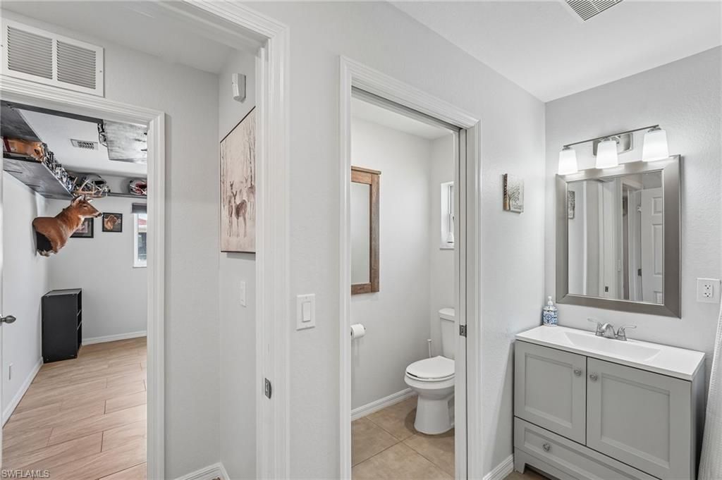 4317 NW 40th Ter, Cape Coral, FL 33993 Photo