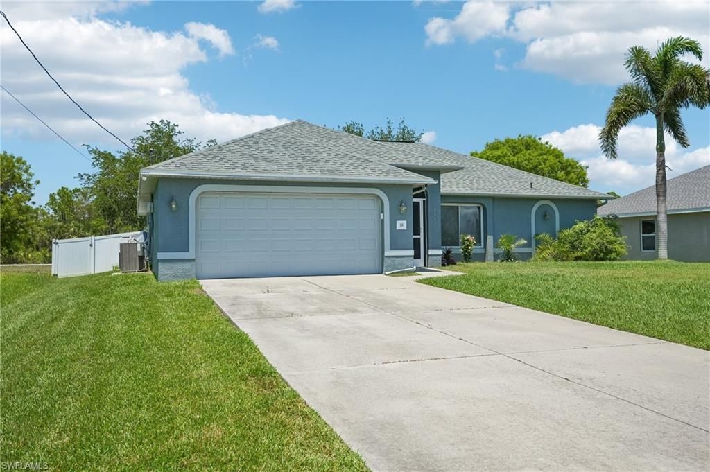 4317 NW 40th Ter, Cape Coral, FL 33993 Photo