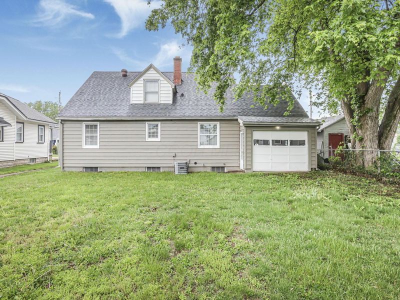 828 Lindbergh Avenue , Zanesville, OH 43701 Photo 35