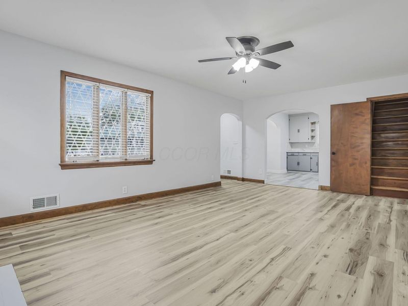 828 Lindbergh Avenue , Zanesville, OH 43701 Photo 7