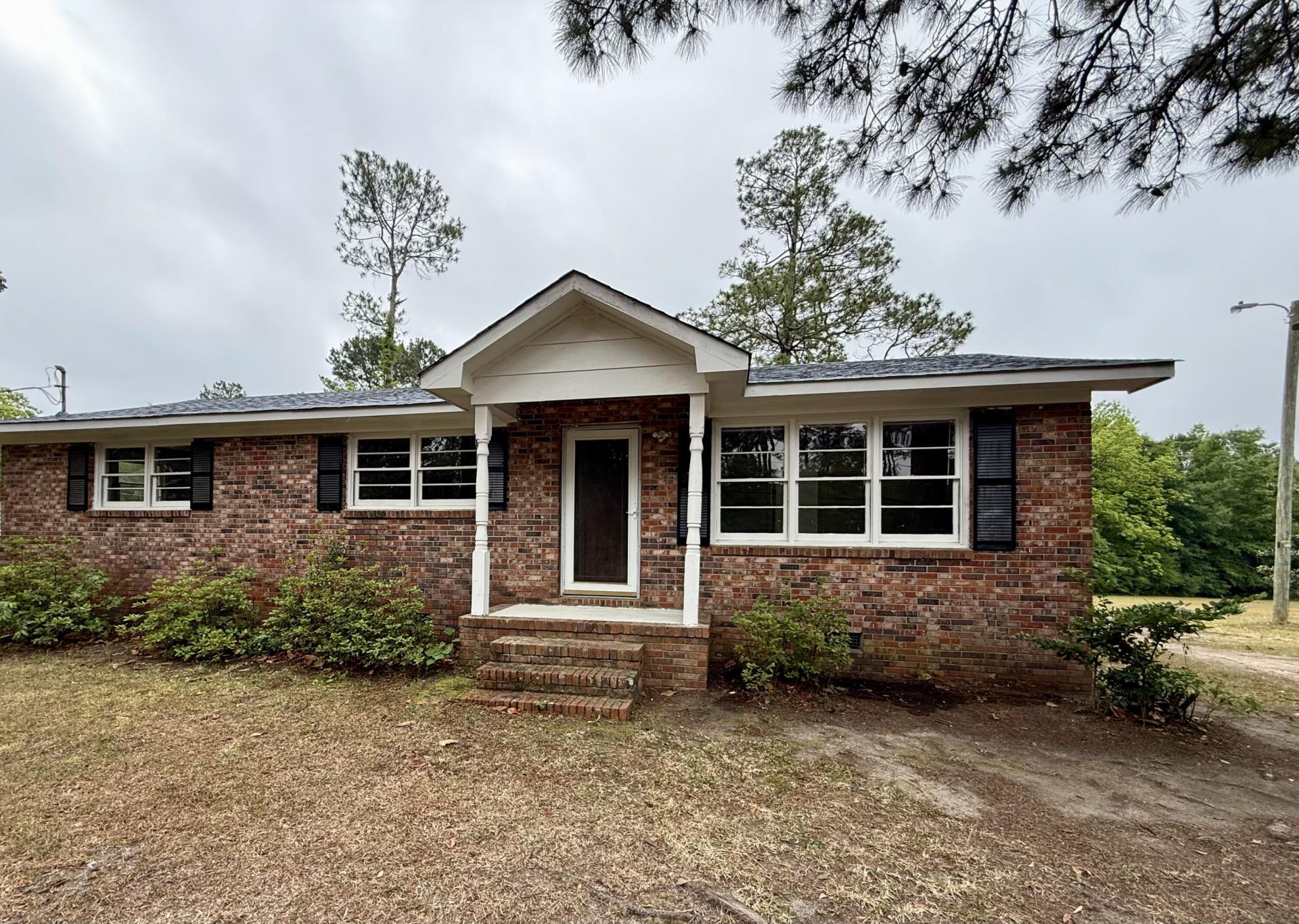 517 Winningham Road Photo 1