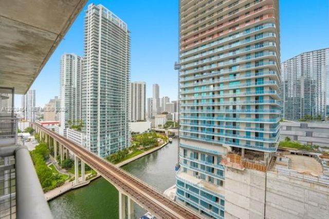690 SW 1st Ct, Unit 1912, Miami, FL 33130 Photo