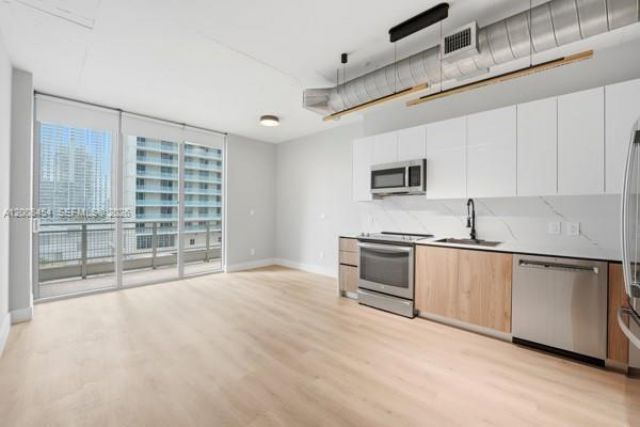 690 SW 1st Ct, Unit 1912, Miami, FL 33130 Photo
