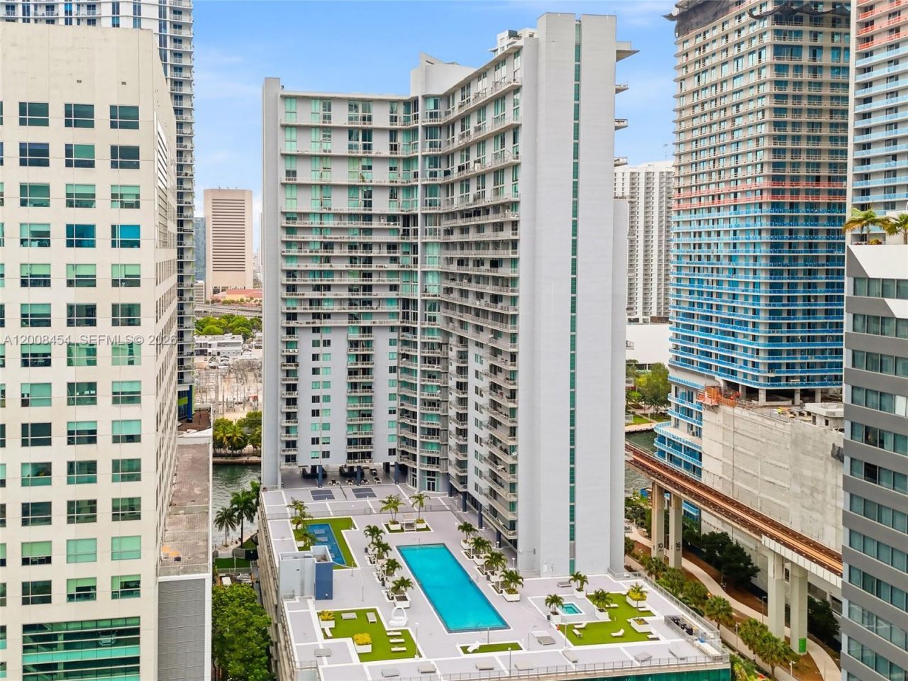 690 SW 1st Ct, Unit 1912, Miami, FL 33130 Photo