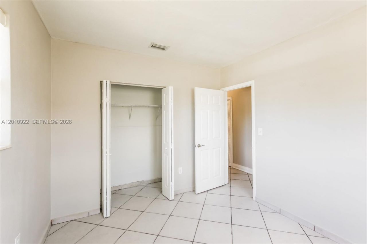 11460 SW 199th St, Miami, FL 33157 Photo
