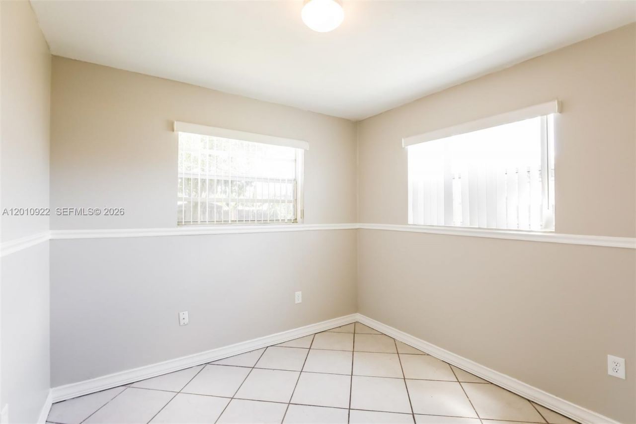 11460 SW 199th St, Miami, FL 33157 Photo