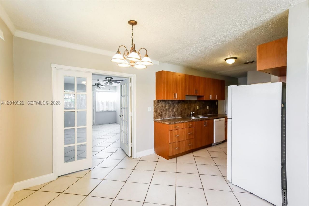 11460 SW 199th St, Miami, FL 33157 Photo