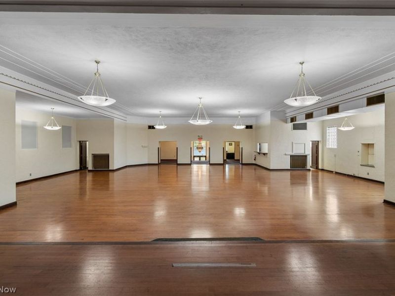 542 W Park Avenue, Barberton, OH 44203 Photo 11