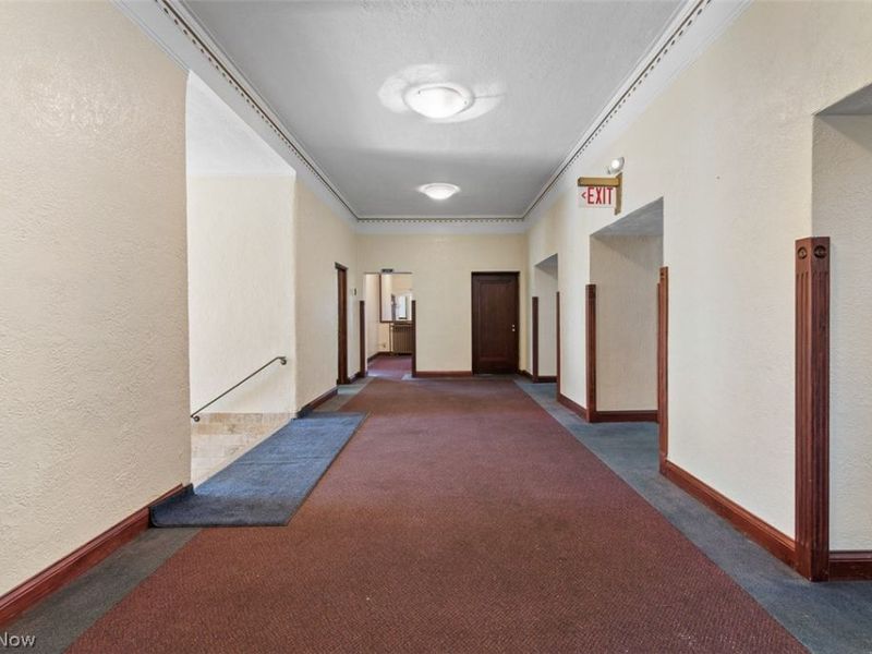 542 W Park Avenue, Barberton, OH 44203 Photo 20