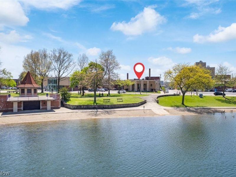 542 W Park Avenue, Barberton, OH 44203 Photo 6